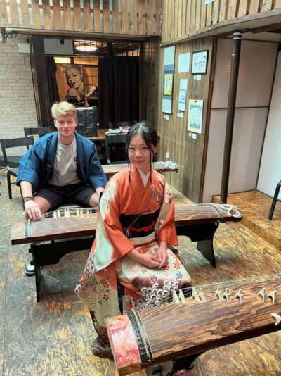 Kyoto: Japanese Koto Musical Instrument Class - 90 minutes in Kyoto: listening, then playing your first notes