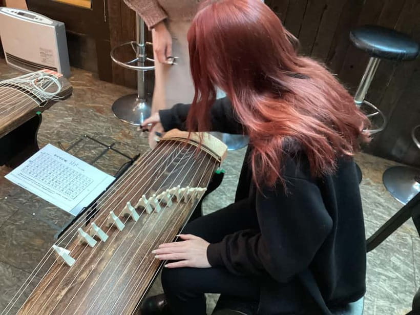 Kyoto: Japanese Koto Musical Instrument Class - Instruction style that actually helps first-timers
