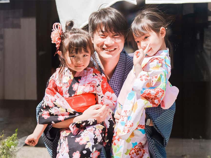 Kyoto Kimono Rental CHAMATSU｜Kimono/Yukata Rental FamilyPlan - The one-day flow: Pick your kimonos, get dressed, and return by 19:00