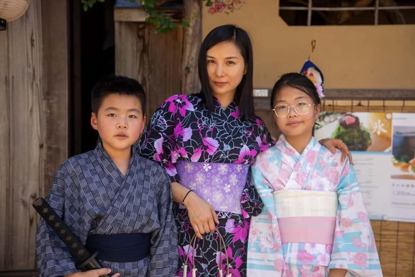 Kyoto Kimono Rental mimosa｜Kimono/Yukata Rental Family Plan - Real-world comfort: fast dressing and staff that put you at ease