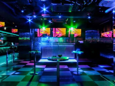 Kyoto: KITSUNE Nightclub Admission Ticket with Drink - Drinks and Meeting People: How the All-You-Can-Drink Angle Works