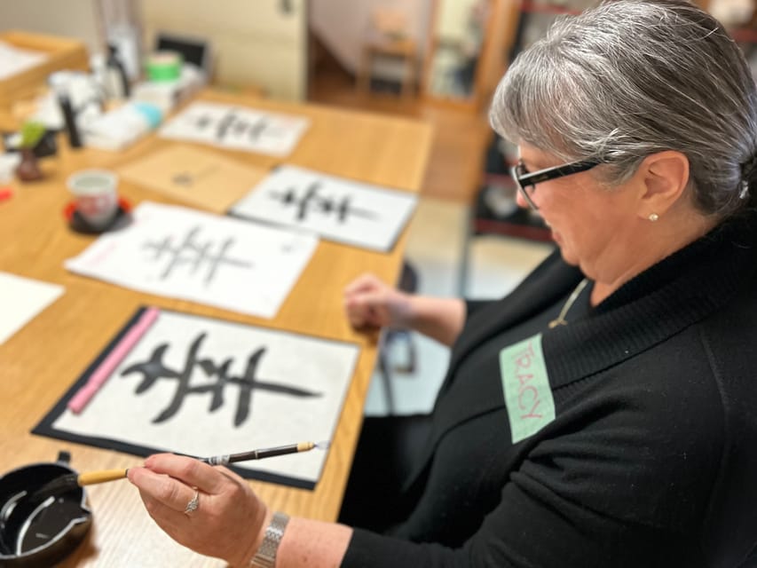 Kyoto: Local Home Visit and Japanese Calligraphy Class - Key Things You’ll Notice Right Away