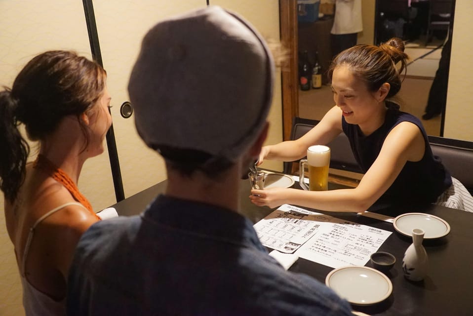 Kyoto: Maiko Dinner in Traditional Restaurant and Tour - Meeting point at Gion Shijo: find your guide fast, then relax
