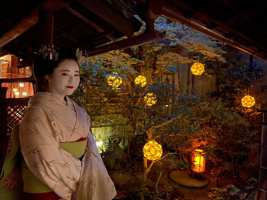 Kyoto: Maiko Happy Hour at a Historic Machiya - Buyō in the townhouse: refined dance, classical music, tight focus