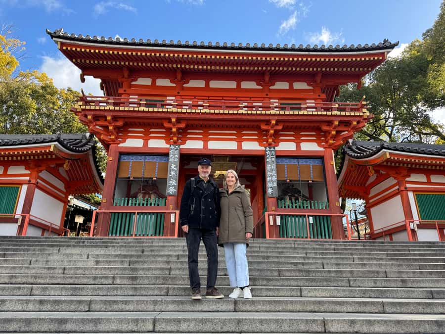 Kyoto Morning Highlights Tour: Fushimi, Kiyomizu-dera & Gion - Photo support and small-group pacing that doesn’t feel rushed