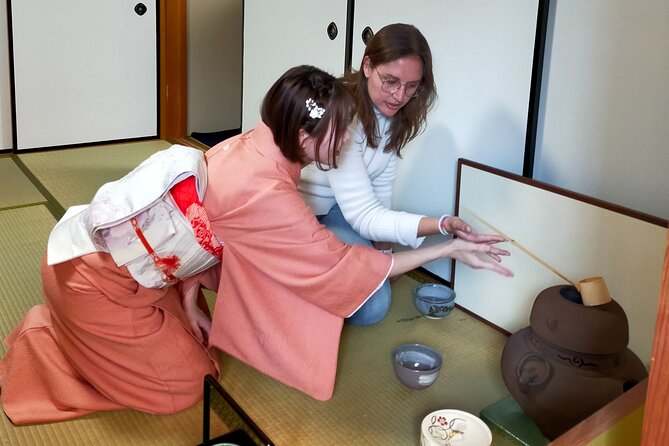 Kyoto near Fushimiinari Wagashi making&Small Group Tea Ceremony - The short walk and the tea room setting