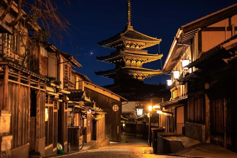 Kyoto: Night E-Bike Tour Hidden Gems & Backstreets - Miyagawasuji and Gion Streets Under Lantern Light