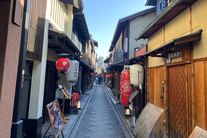 Kyoto Night Food Tour Explore Kiyamachi's Culinary Delights - Why Kiyamachi at night hits different for food lovers