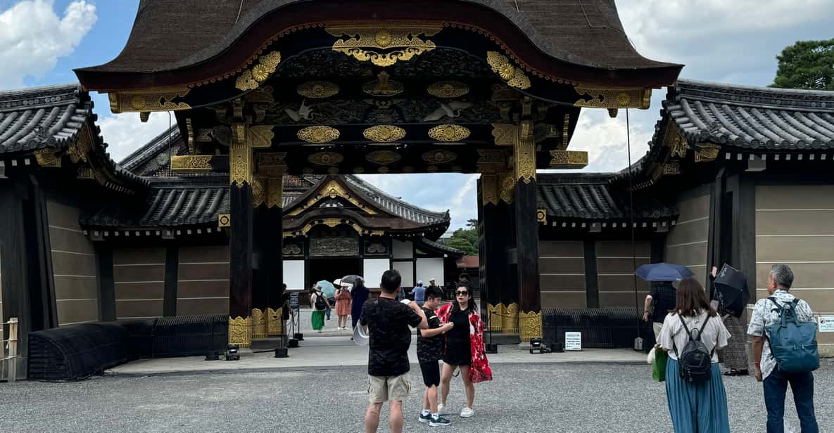 Kyoto: Nijo Castle & Gardens 2-Hour Guided Tour - First look at Nijo Castle: architecture you can photograph fast
