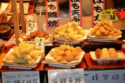 Kyoto Nishiki Market Tour - The Lacoste Kyoto Store Start: Getting Organized Before the Crowds