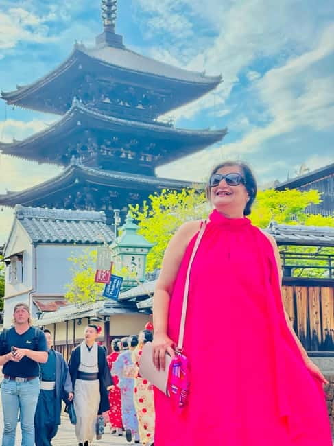 Kyoto: Private Customized Tour With English Speaking Guide - Kiyomizu-dera and Yasaka Pagoda: big views, soft timing, sunset payoff