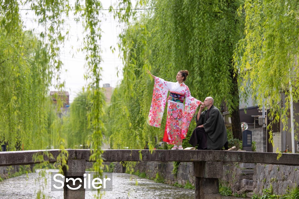Kyoto: Private romantic photoshoot for couples - Why this private couples shoot in Kyoto feels like a smart use of time