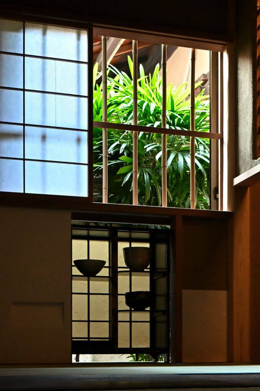 Kyoto: Private Tea Ceremony at local home with tea master - A one-hour pause near Nijo Castle