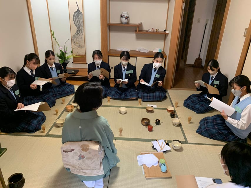 Kyoto: Private Tea Ceremony at local home with tea master - What happens the moment you step into the tea room