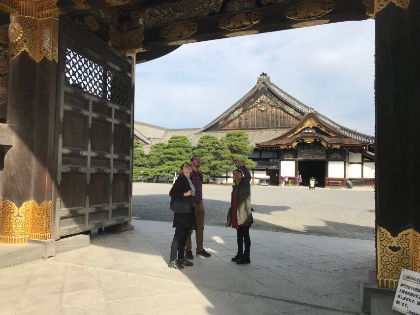 Kyoto: Private Walking Tour with Kiyomizu Temple & Gion - Price and Logistics: Is $174 Per Group Good Value?