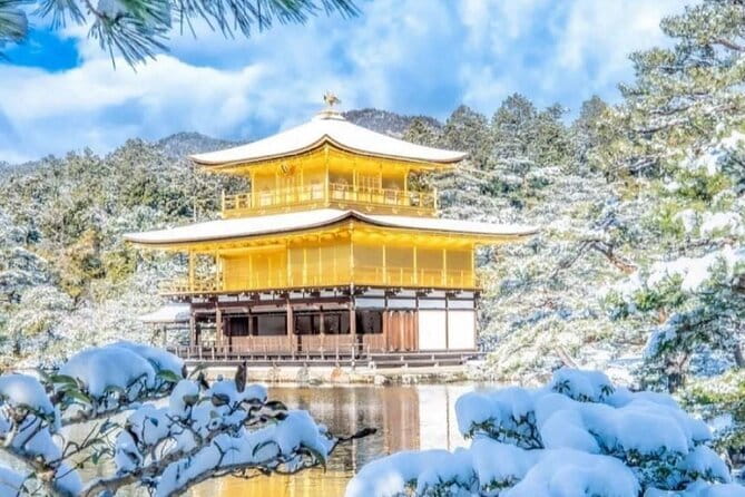 Kyoto Sagano Romantic Train in Arashiyama Bus Tour - Getting There: The Kyoto Station Meeting Point Is the Anchor