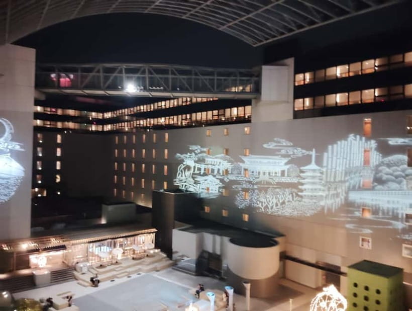 Kyoto: Station and Tower Night Tour with Light Show - Who this tour suits best (and who should skip it)
