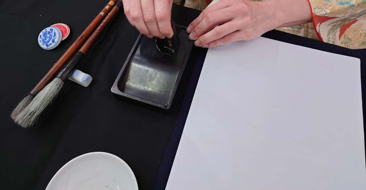 Kyoto: Sumi Ink and Brush Calligraphy Experience - Brush technique practice: soku-hitsu first, then choku-hitsu
