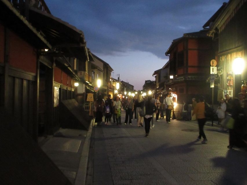 KYOTO: Tempio Kiyomizu Pagode Gion “Geisya” (Guida Italiana) - On to Gion: How to use 30 minutes wisely