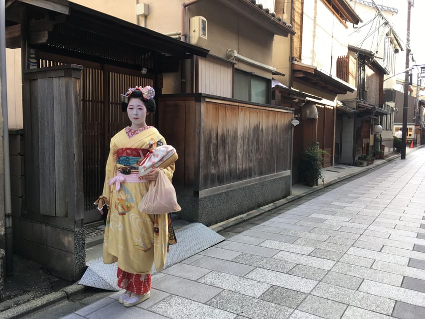 Kyoto: The Geisha Districts of Kyoto Walking Tour - Key highlights worth your attention