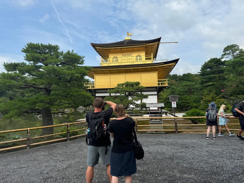 Kyoto: Top Sights Guided Tour - Gion, Kinkaku, Fushimi, Nijo - Sannenzaka and the approach to Gion: old streets on foot
