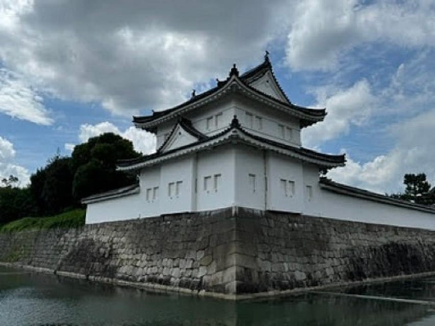 Kyoto: Top Sights Guided Tour - Gion, Kinkaku, Fushimi, Nijo - Nijo Castle: opulence and preserved interiors