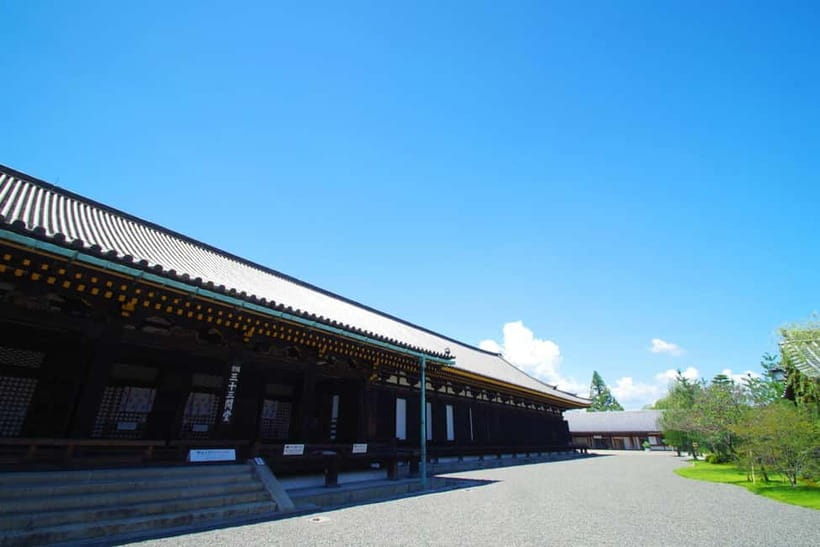 Kyoto UNESCO World Heritage Sites 1d Tour from Osaka/Kyoto - Kiyomizudera and the nail-less stage: the skyline moment