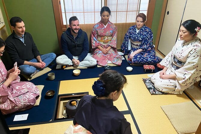 Kyoto Walking Tour with Kimono Rental Lunch and Tea Ceremony - Starting in a Kyoto kimono at Ume Sakura (and how to prep)