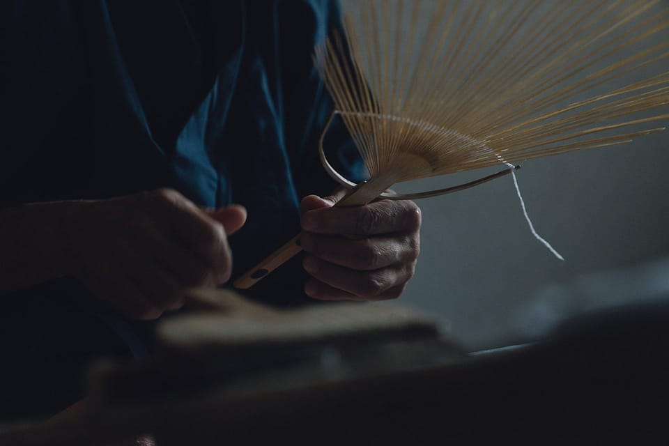 Kyoto:Explore & Create Your Own traditional KYOMARU UCHIWA - Workshop Tour Timing: When You Can Make the Stripes