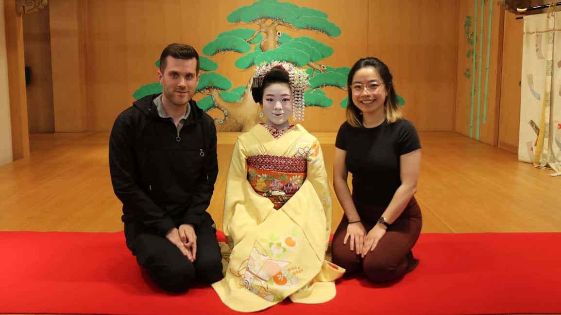 Maiko Dance and Tea Ceremony on a Noh Stage in Kyoto - Key highlights to know before you go