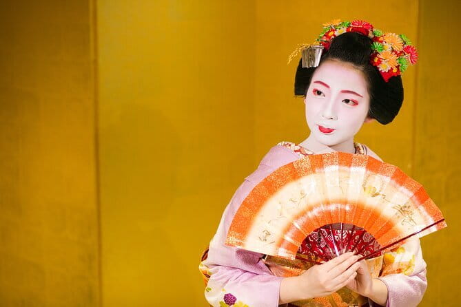 Maiko Night Performance with Kaiseki-style Kyoto cuisine Dinner - Who should book this maiko night (and who might skip it)