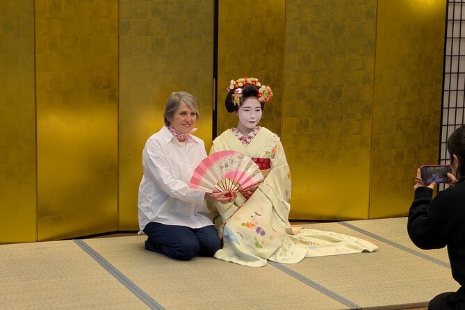 MEET MAIKO: Meet-&-Greet, Maiko Show & Experience in Kyoto - Hanameishi and the Gift: A Personal Souvenir