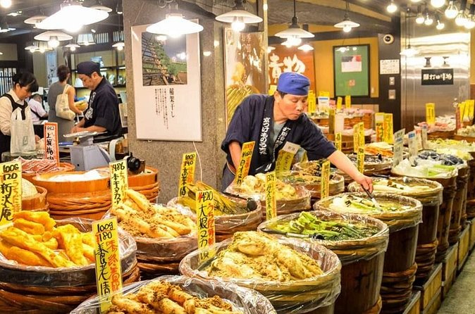 Nishiki Market Kyoto Foodie Tour with Expert Guide - Who this tour fits best