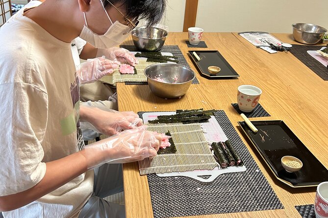 Private Art Sushi Roll Class in Kyoto - What You Get: Ingredients, Drinks, Booklet, and Certification