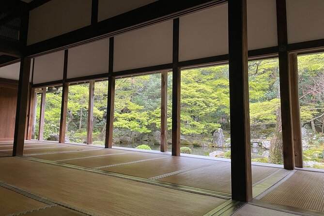Private car tour Let's uncover secrets of majestic Kyoto history - Stop 2 (with a surprise element): Kennin-ji’s moss garden stillness