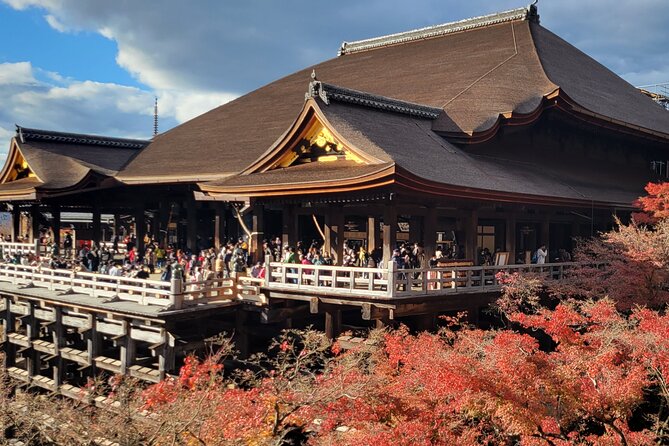 Private Guided Historical Sightseeing Tour in Kyoto - Kiyomizu-dera: UNESCO terrace time without running on fumes