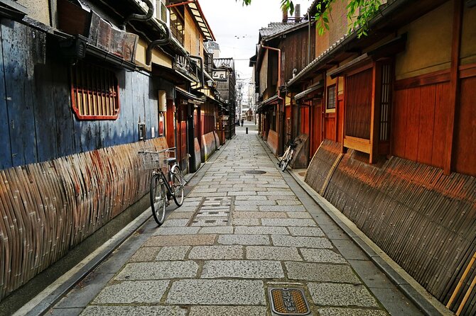 Private Kyoto Geisha Districts Walking Tour - Key highlights you’ll actually feel