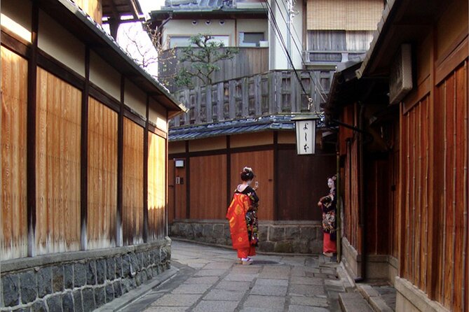 Private Kyoto Geisha Districts Walking Tour - Why this 4-hour Kyoto geisha district walk works