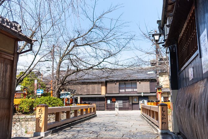 Private Kyoto Geisha Districts Walking Tour - Stop 3: Miyagawacho Koan and the reality of spotting maiko