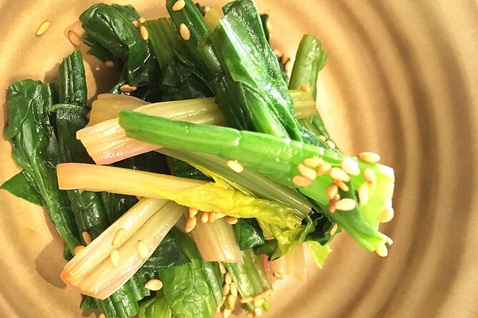 Private Ramen or Gyoza Cooking Class in Kyoto with Chef Midori - Meal Time with Local Tips: Where to Shop and What to Eat in Kyoto