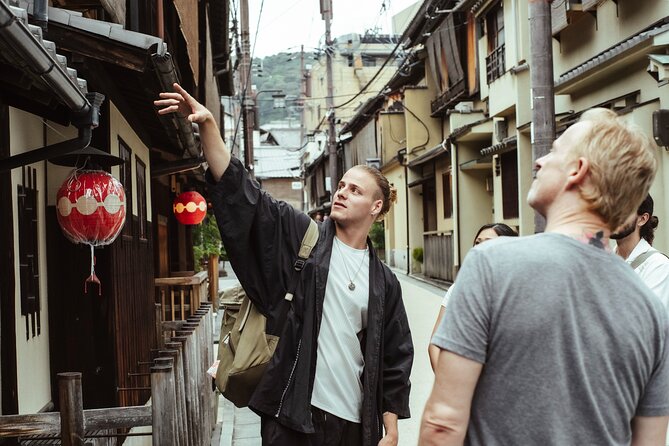 Private Walking Tour in Gion and Higashiyama - Key reasons this walk works