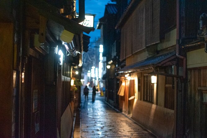 Takashi's local food adventure through Gion Kyoto tips of Ramen - A Kyoto Night Walk That Makes Food Feel Like Part of the City