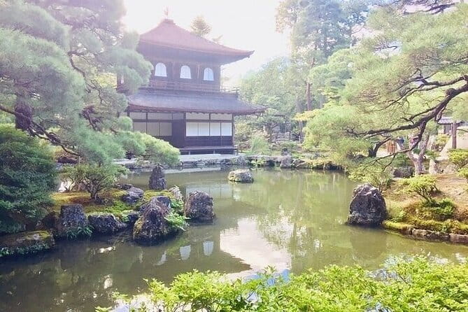The Art of Geisha: Exclusive Show & Gion Walking Tour - The conversation and the traditional game (why this beats a standard show)