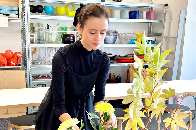 Traditional Japanese Flower Styling Workshop - Ikebana in Kyoto - The flower-freshness lesson you’ll actually use
