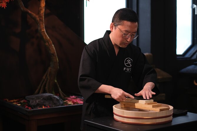 Traditional Japanese Knife Sharpening Class in Kyoto - Whetstones and grits: what you learn before you start rubbing the blade