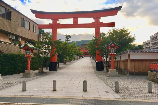 TREASURES of Kyoto: Fushimi Inari, Kiyomizu Temple, and more! - Taxi-included logistics that save energy (and mood)