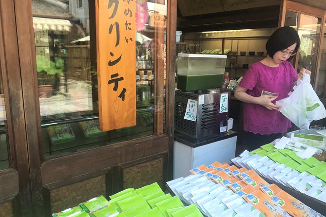 Uji: Private immersion into Kyoto's tea and reglious culture - Small-group touring starting at Keihan Uji Station