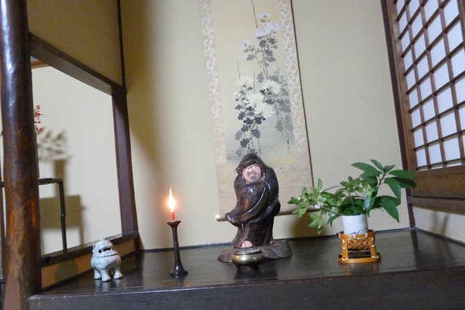 Zen Meditation for Life in Kyoto - Inside the Machiya: The Space and the Posture Focus