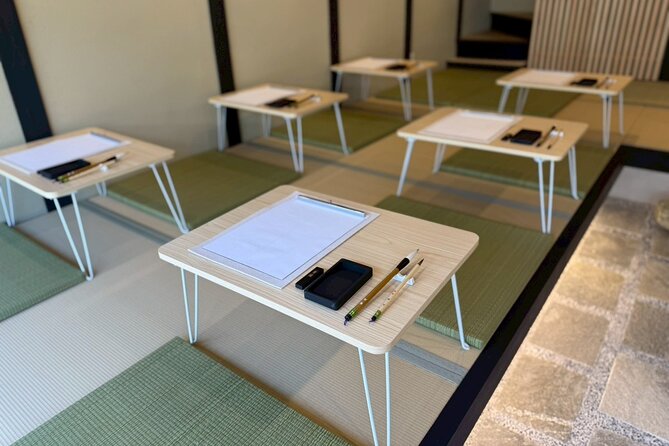 【OKADA】Kyoto Japanese calligraphy experience (shodo) - Getting to the Meeting Point in Higashiyama (Without Turning It Into a Quest)